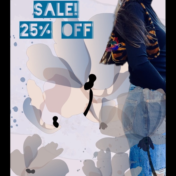 Handmade baguette shoulder bag embellished by hand follow on Instagram@bowingn - Picture 3 of 3